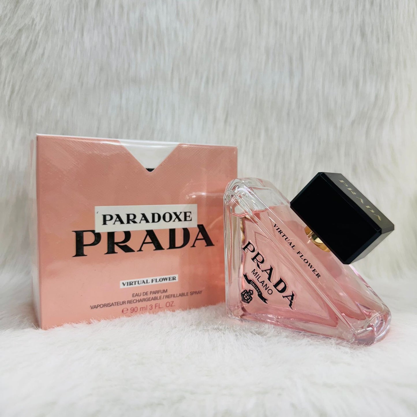 Prada Paradoxe Virtual Flower