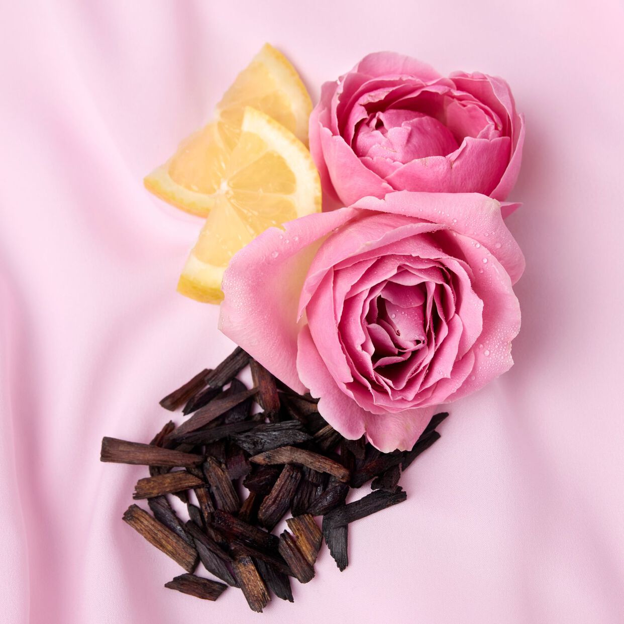 Kayali Oudgasm Rose Oud 16