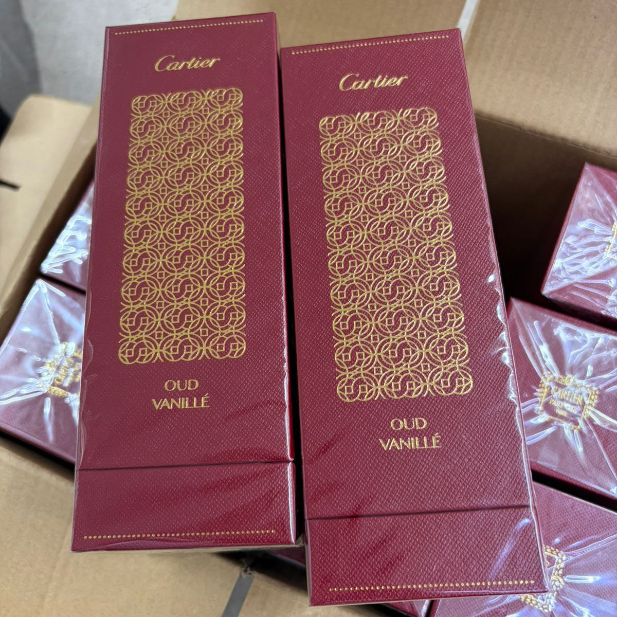 Cartier Les Heures Voyageuses Oud Vanille