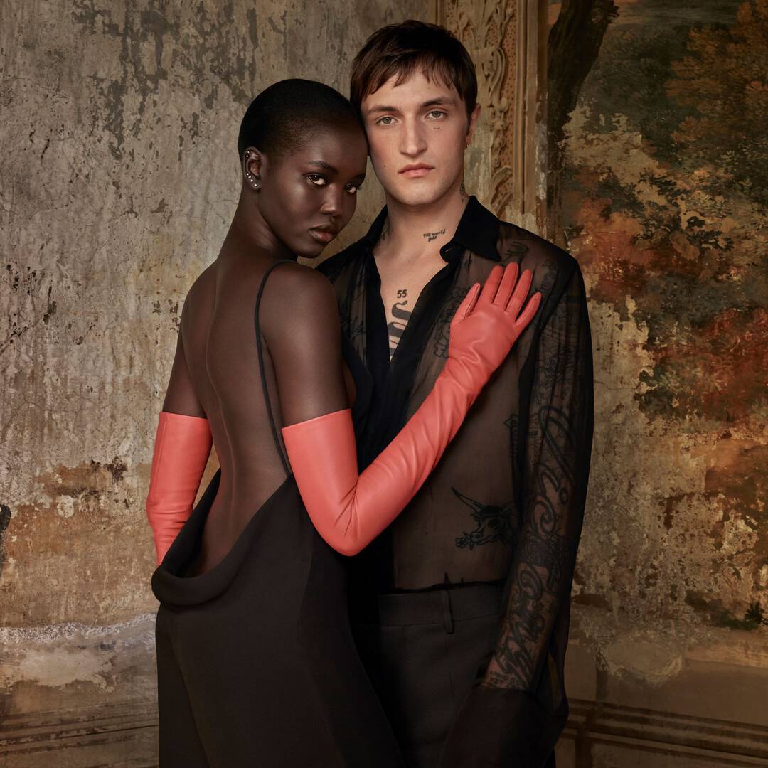 Valentino Donna Born in Roma Coral Fantasy